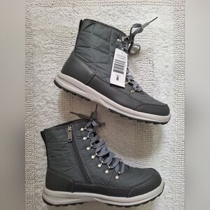 Women's Size 8 Weatherproof Gray Winter Memory Foam Fur Lined Boots